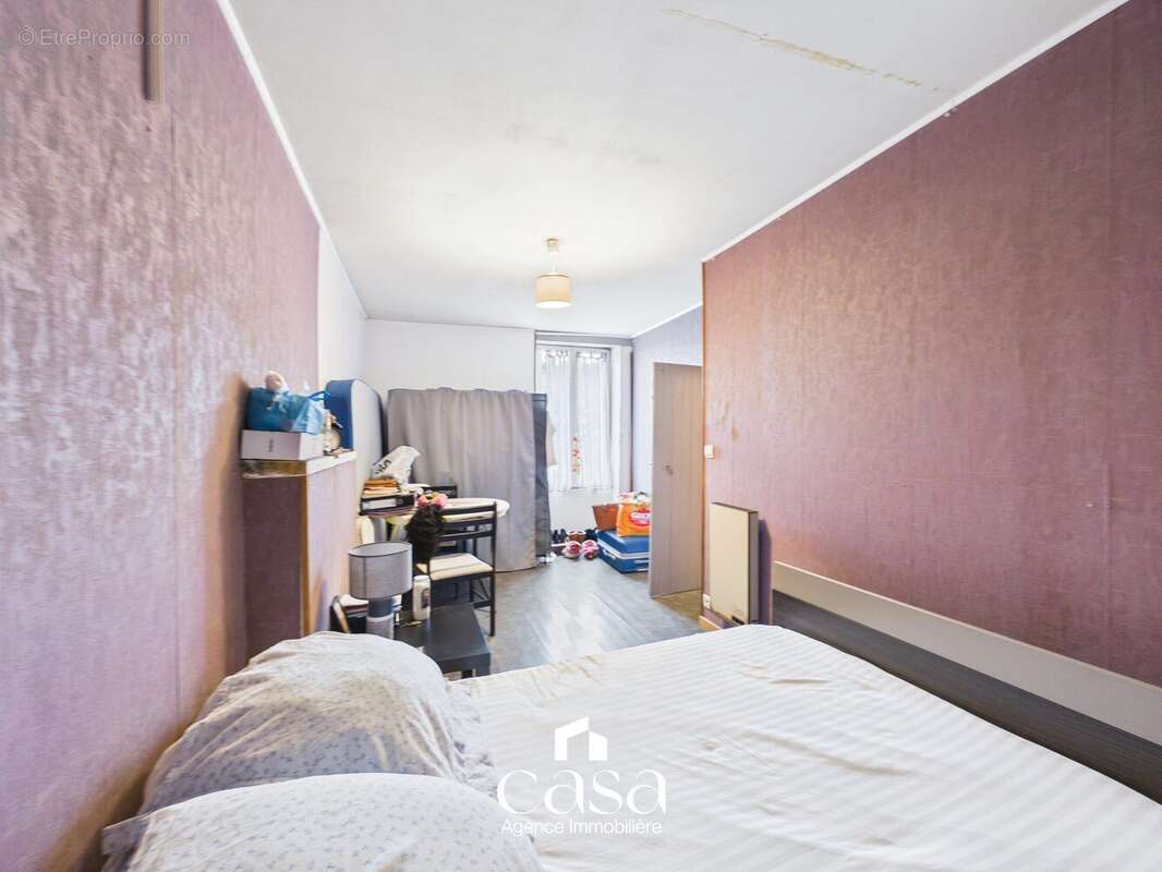 Maison à MEZIDON-CANON