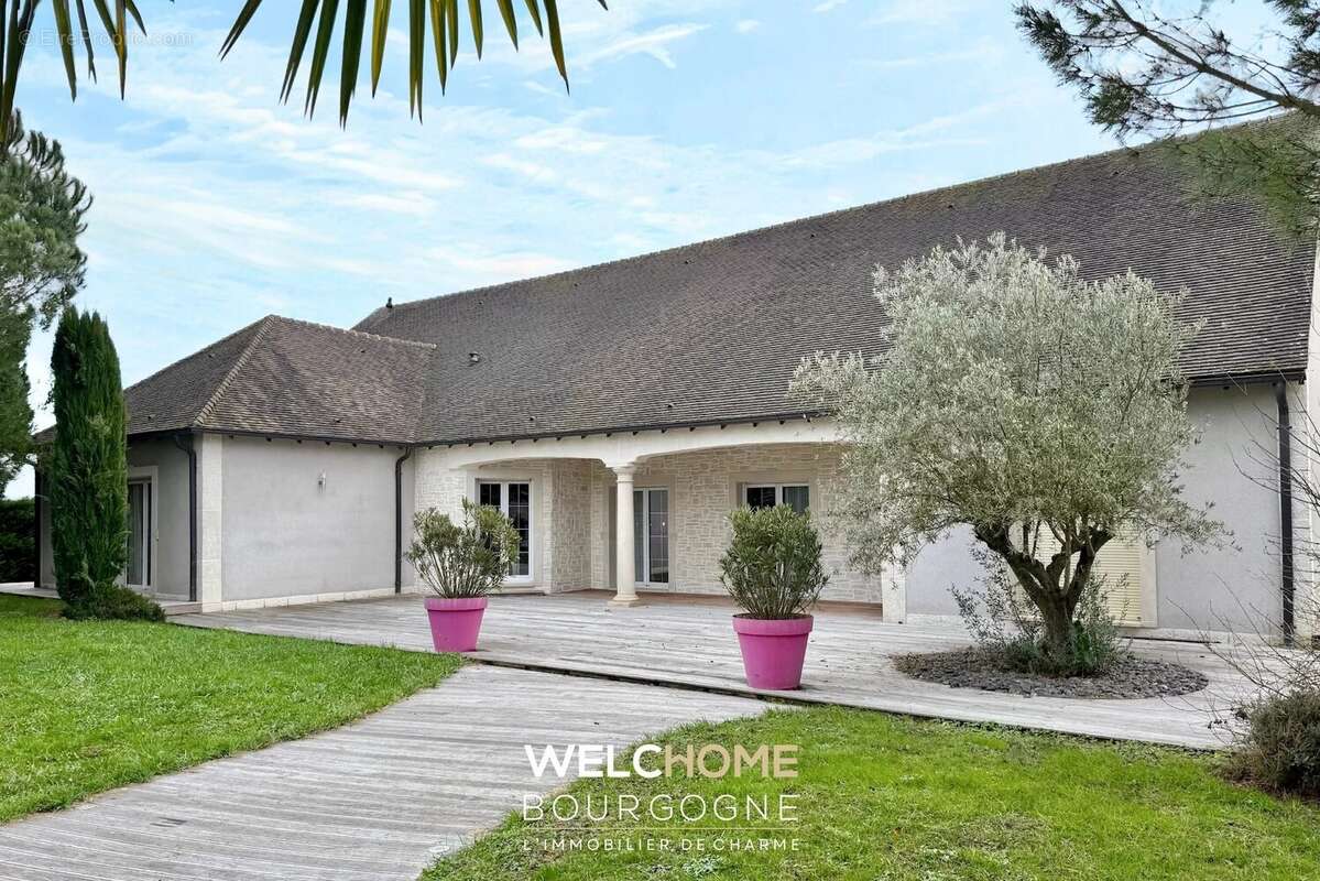 Maison à CHALON-SUR-SAONE