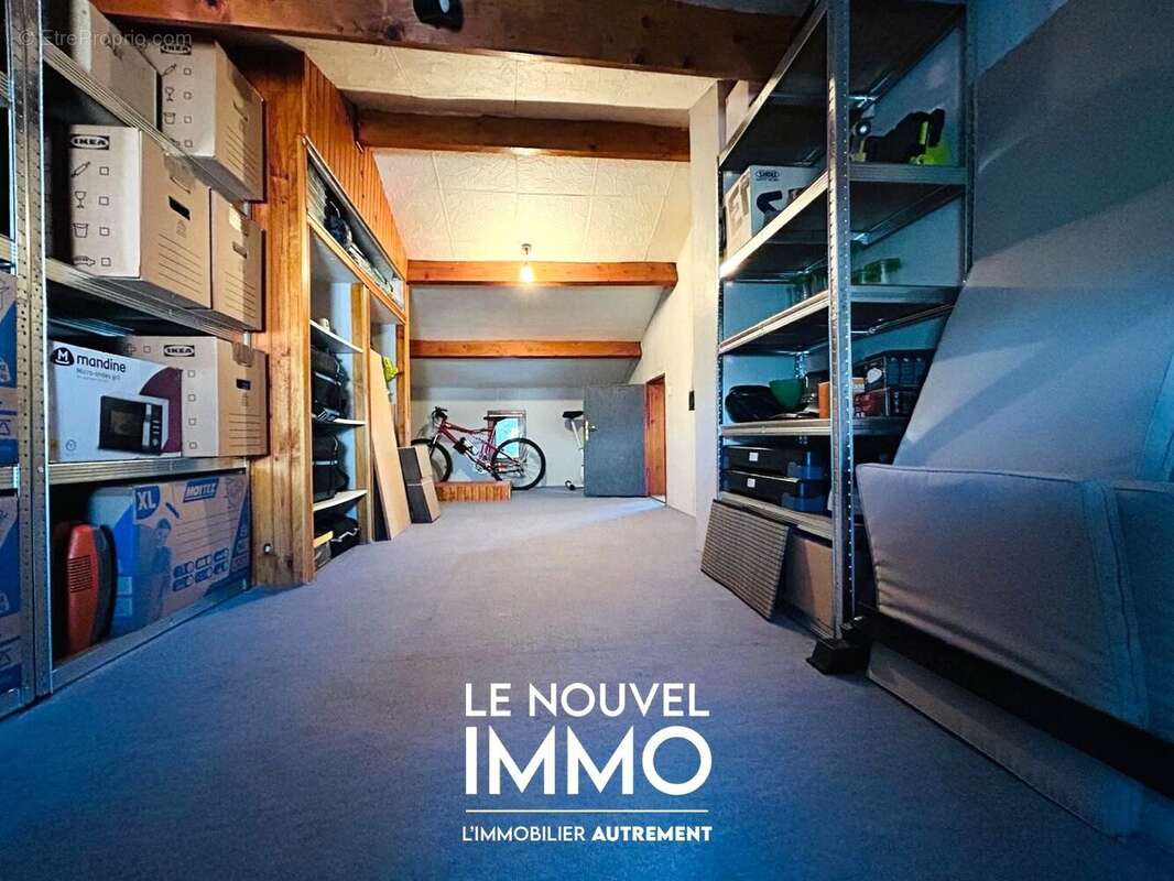 Maison à LA FARE-LES-OLIVIERS