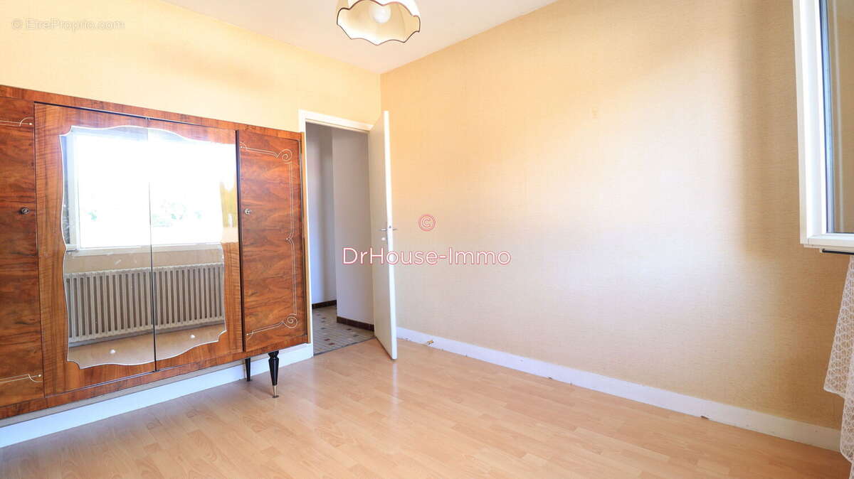 Maison 140 m² à Lormont  - photo 16