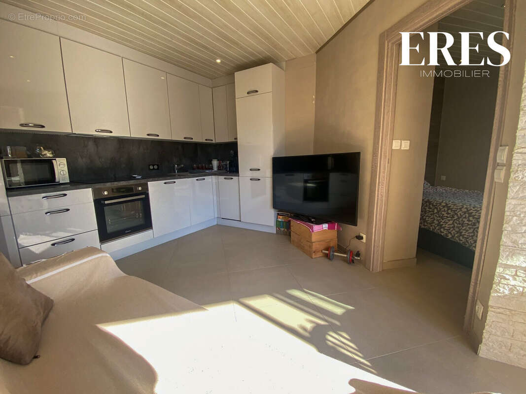 Appartement 38 m² à Agde  - photo 9