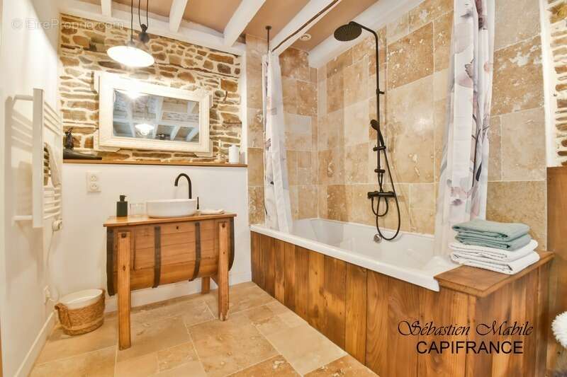 Chambres d'hôtes et gîte à vendre en Bretagne 9 pièces SOUGEAL (35) en Baie du Mont Saint Michel - Terrrain de 2200 M² - photo 22