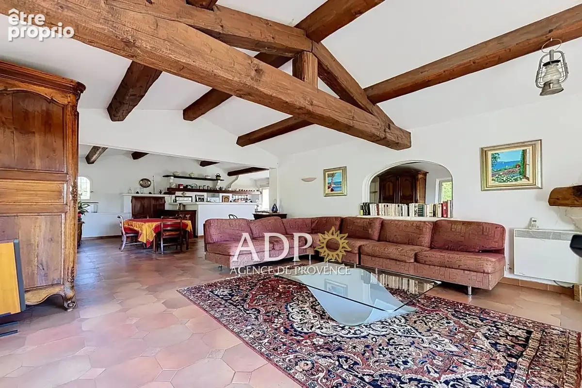 Maison 155 m² à Grasse  - photo 2
