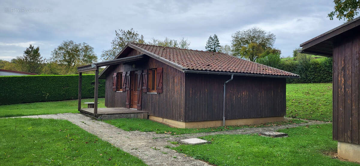 Maison à ISSANCOURT-ET-RUMEL