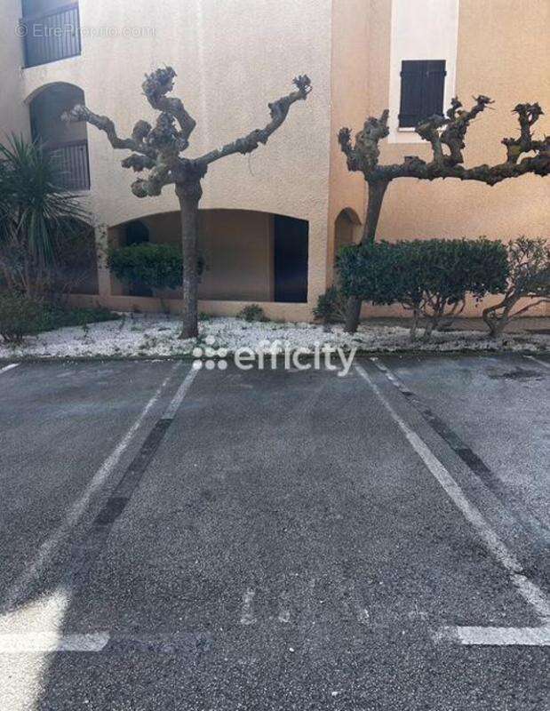 Appartement à BORMES-LES-MIMOSAS