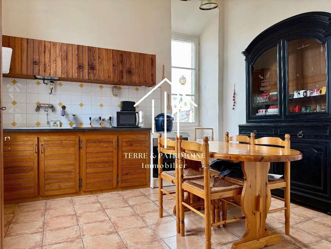 Maison à VALLON-PONT-D'ARC