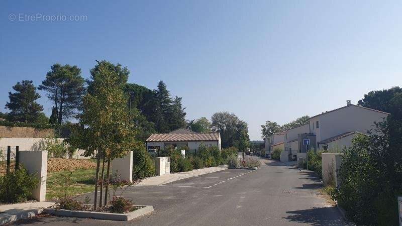 Terrain à SAUSSINES