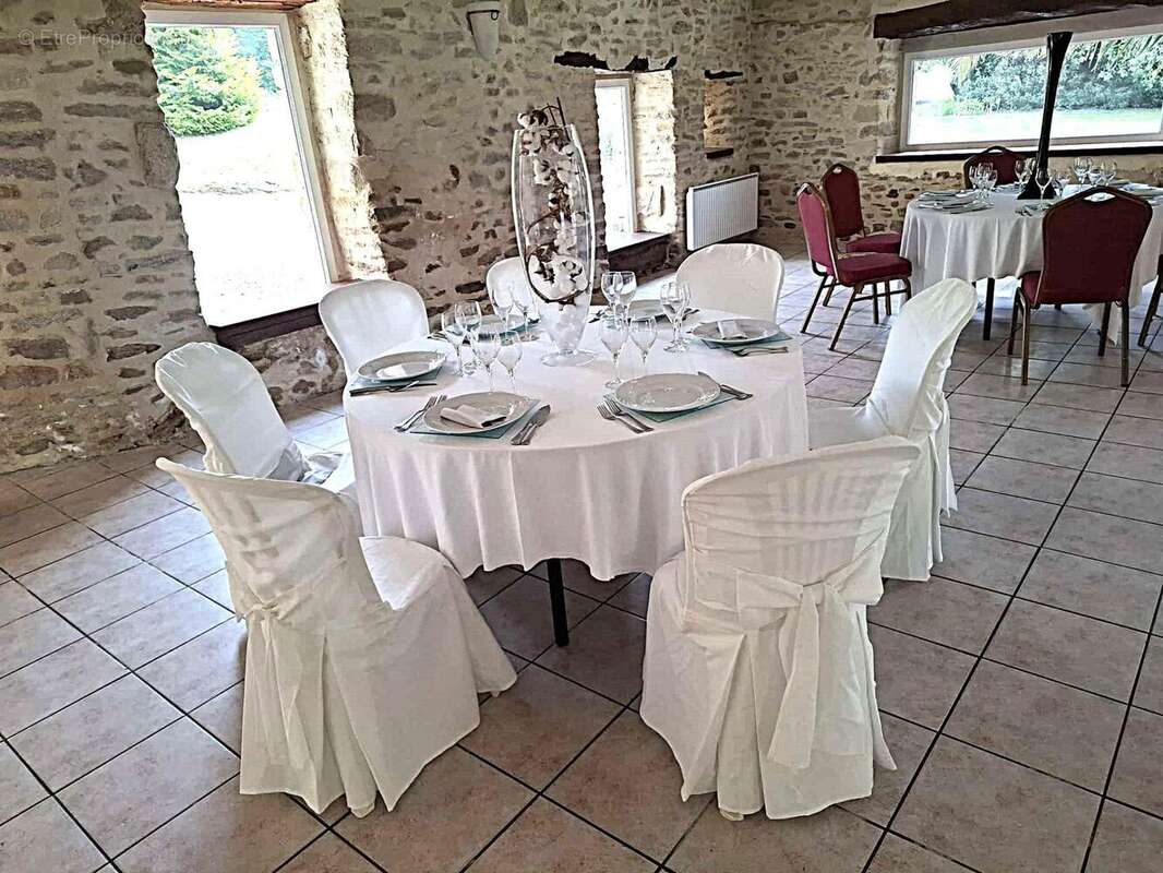 Photo 4 - Commerce à SAINT-NOLFF