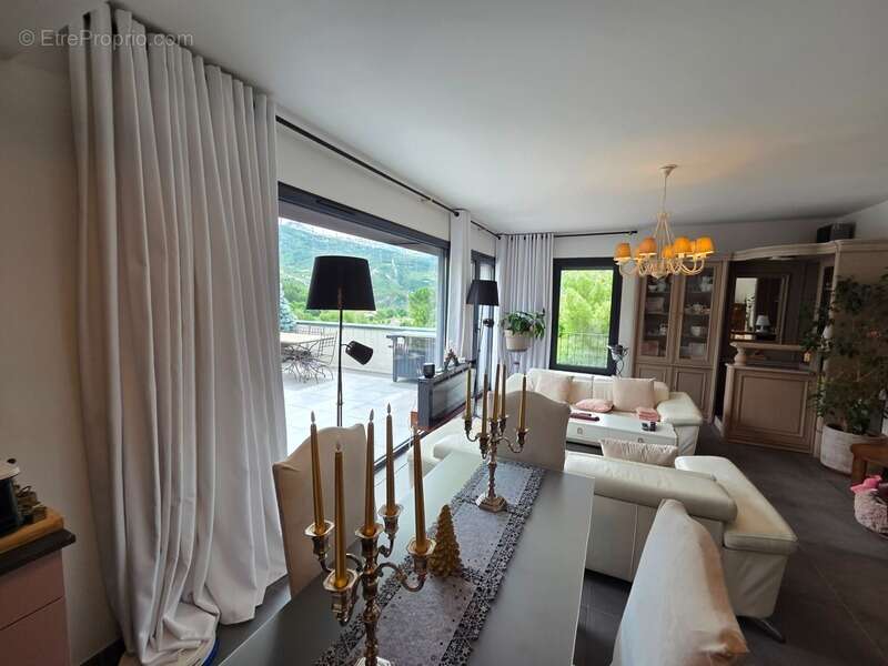 Appartement à EMBRUN