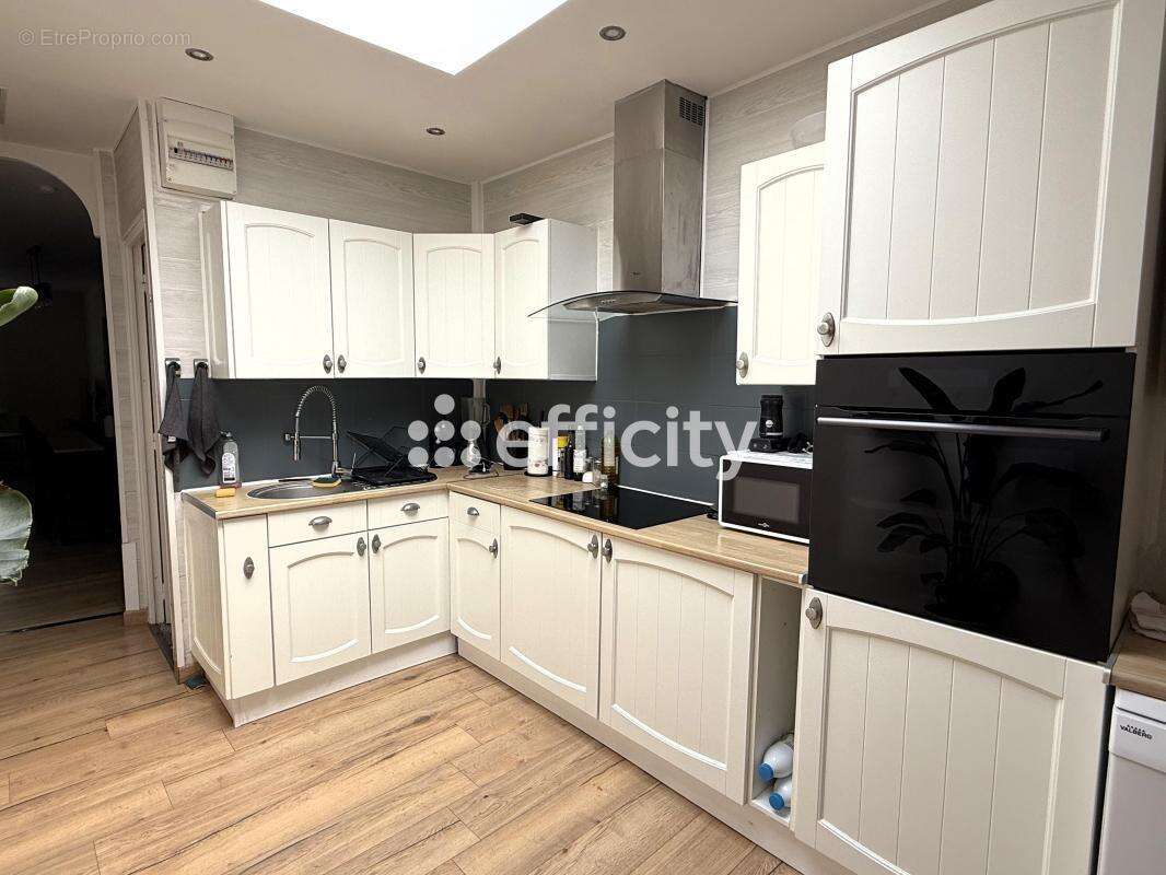 Maison à FACHES-THUMESNIL