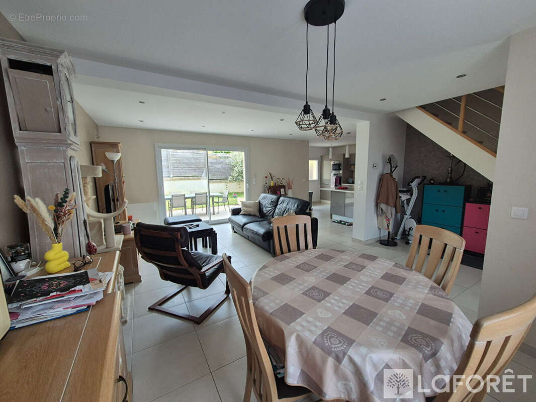 Maison à VILLEBON-SUR-YVETTE