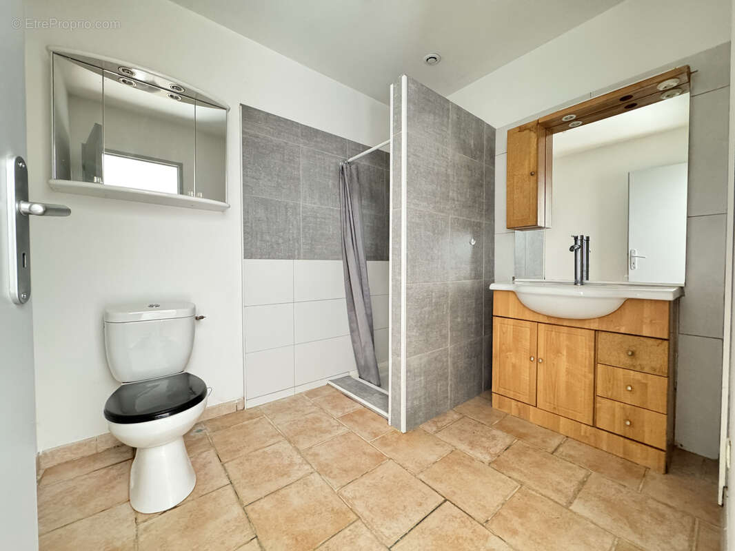 Maison à BARBEZIEUX-SAINT-HILAIRE