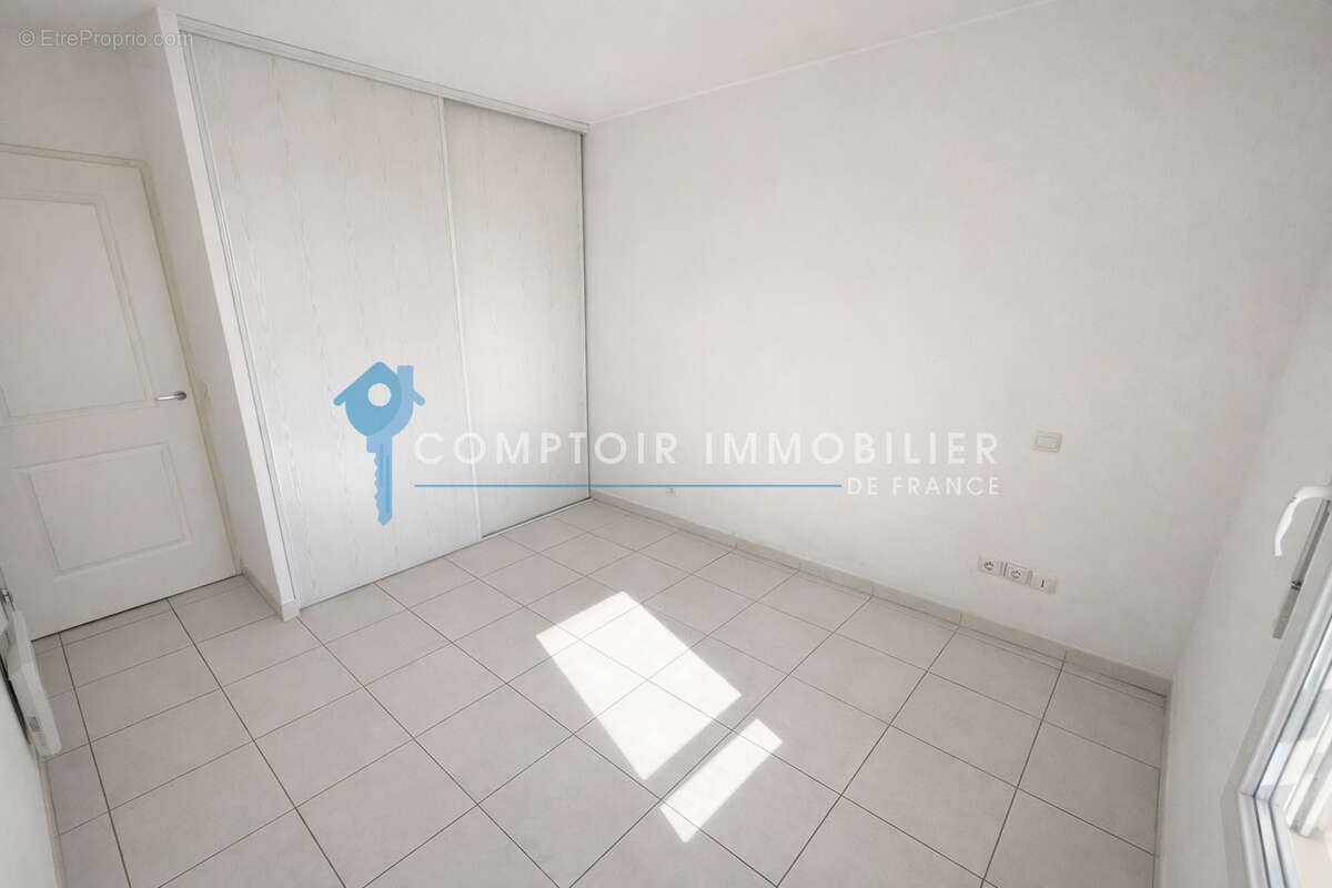 Montpellier (MALBOSC)  Apt T3 lumineux de 76 m2 avec 1 Garage et 1 parking extérieur - photo 10