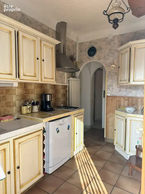 Maison 7 pièces 97 m² à vendre à Laragne-Monteglin (05300) - photo 4