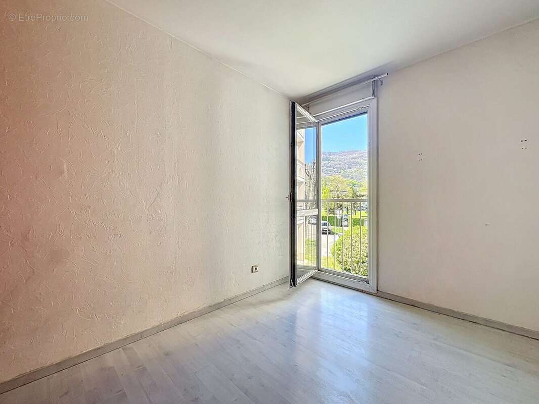 chambre 3 - Appartement à SEYSSINS