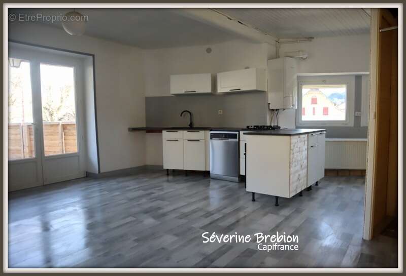 Maison à CHABRELOCHE