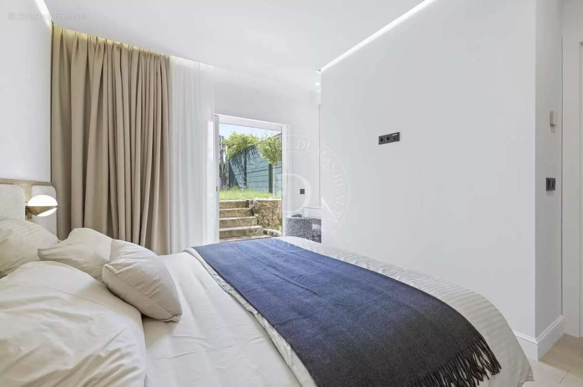 Appartement à VILLEFRANCHE-SUR-MER