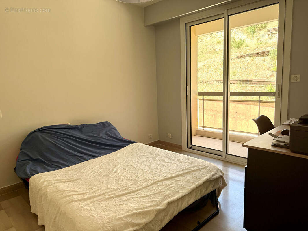 Appartement à VILLENEUVE-LOUBET