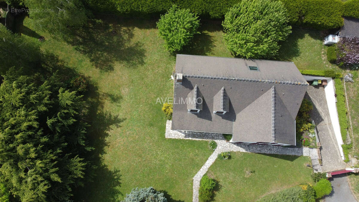 Maison à ORGERUS