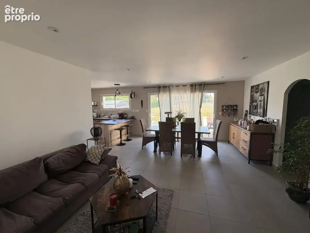 Maison 4 pièces 83 m² à vendre à Celles-Sur-Belle (79370) - photo 4