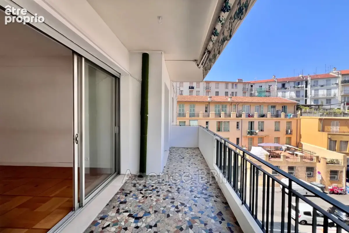 Appartement 3 pièces 82 m² à vendre à Nice (06000) - photo 2