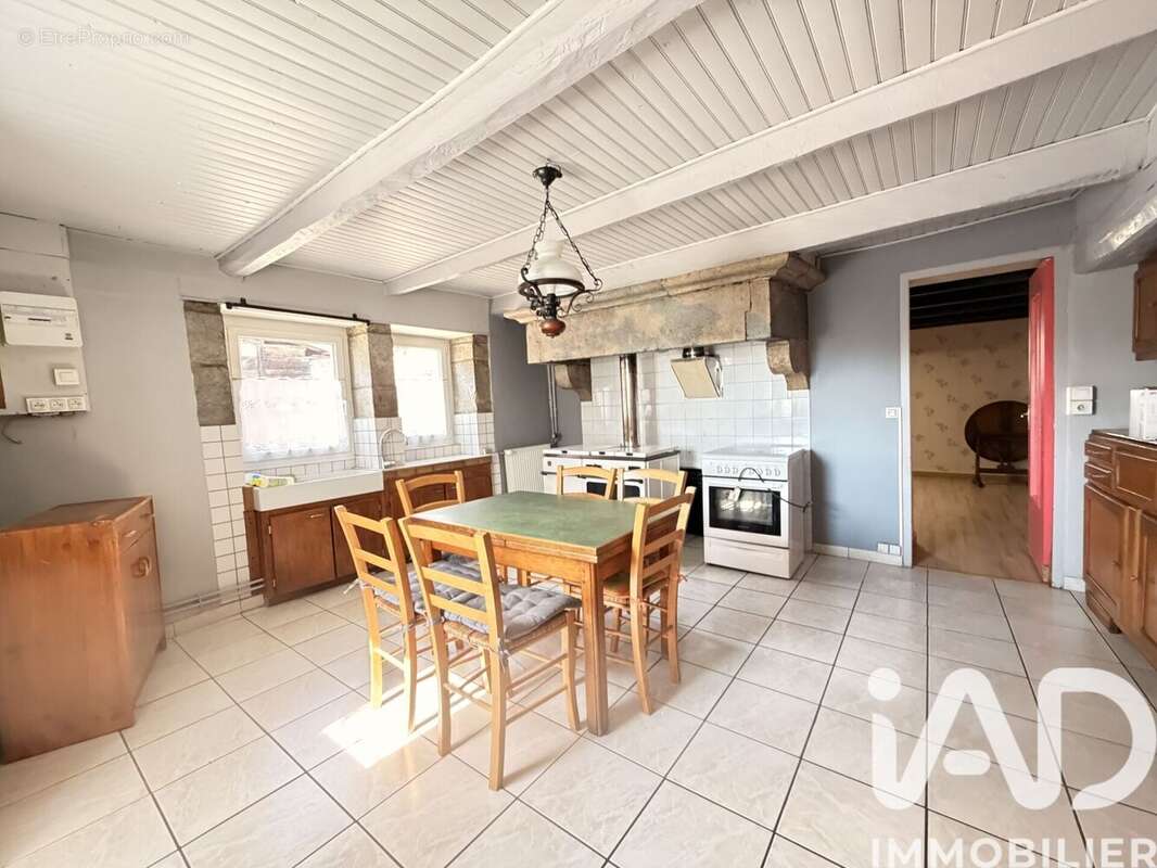 Maison 114 m² à Colombe-Les-Vesoul  - photo 6