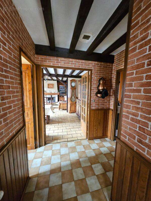 A DECOUVRIR, 219 00,  Belleneuve, Maison sur Sous-Sol Complet - photo 2