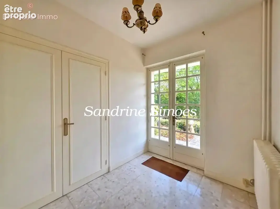 Maison 207 m² à Montmorillon  - photo 12
