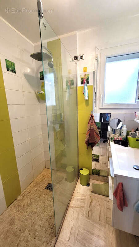 Maison à FLEURY-SUR-ORNE