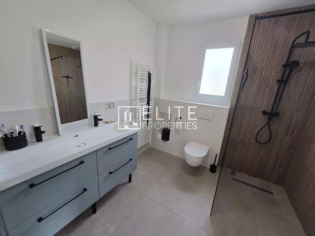 Maison à SAINT-VALLIER-DE-THIEY