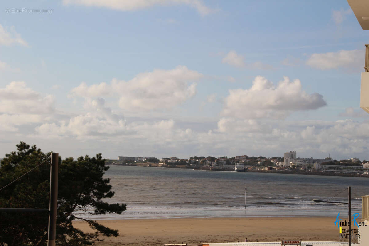 Bel appartement vue mer, plage de Vallières - photo 2