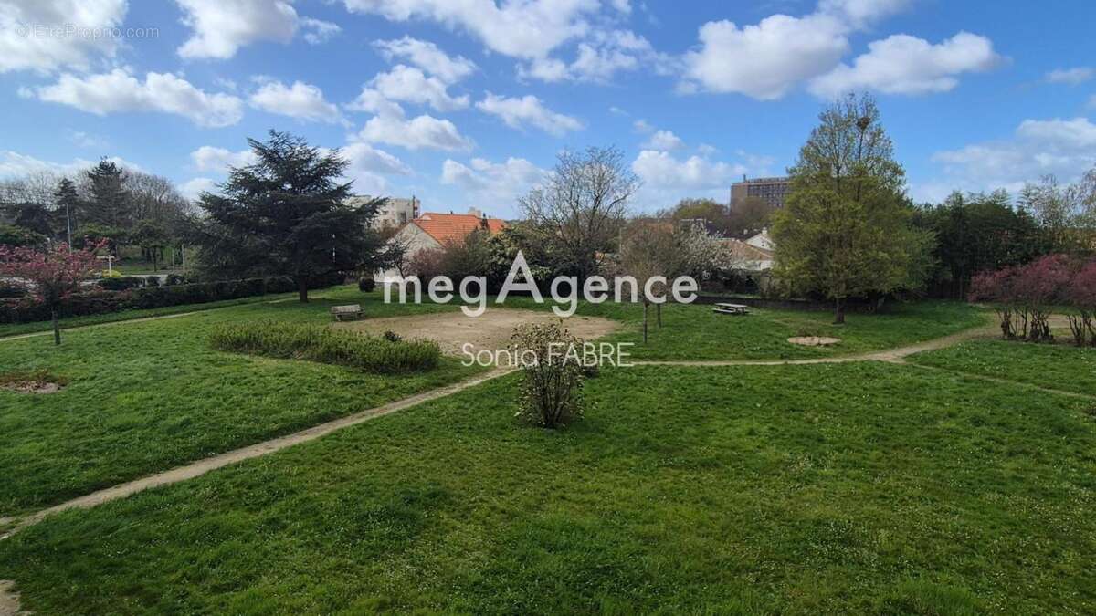 Appartement à REZE
