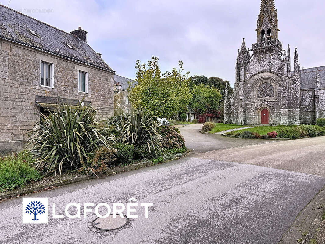 Maison à KERNASCLEDEN