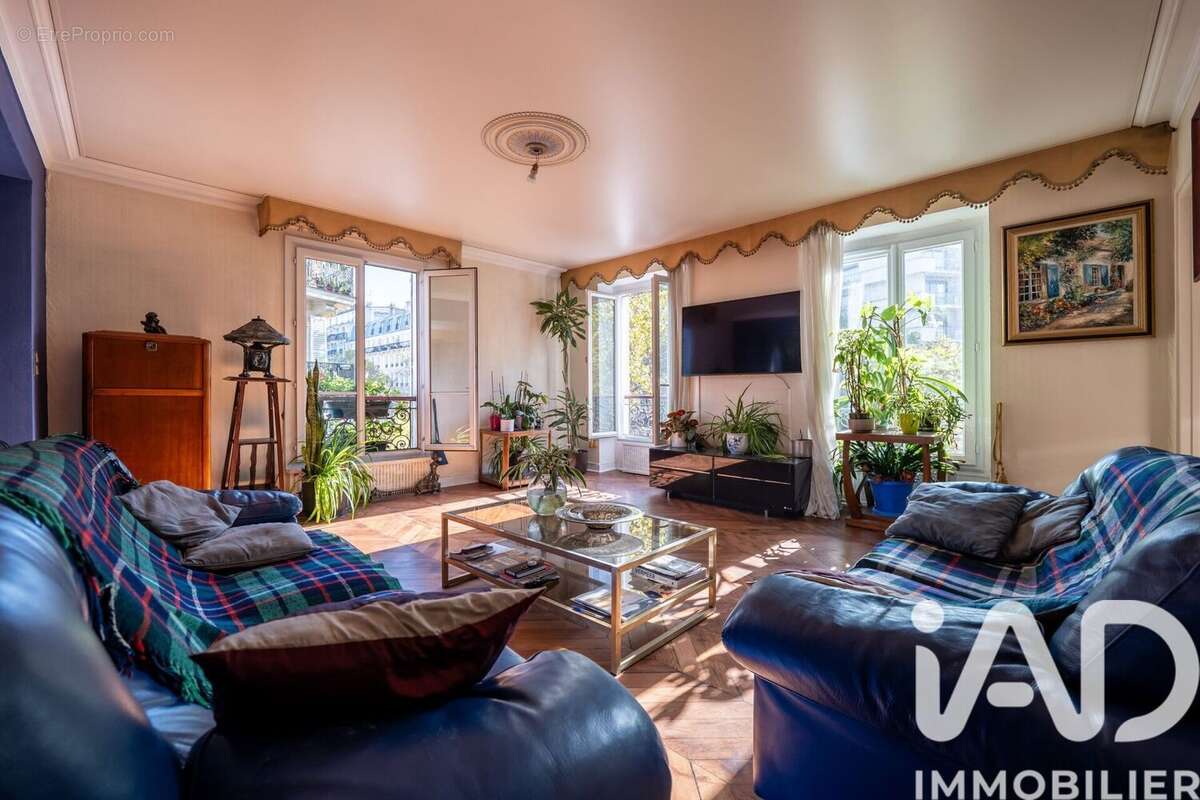 Photo 4 - Appartement à PARIS-11E