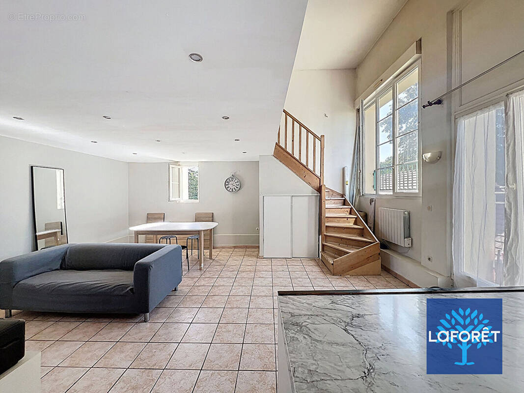 Appartement à CERNY