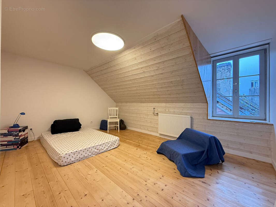 Appartement à LONS-LE-SAUNIER