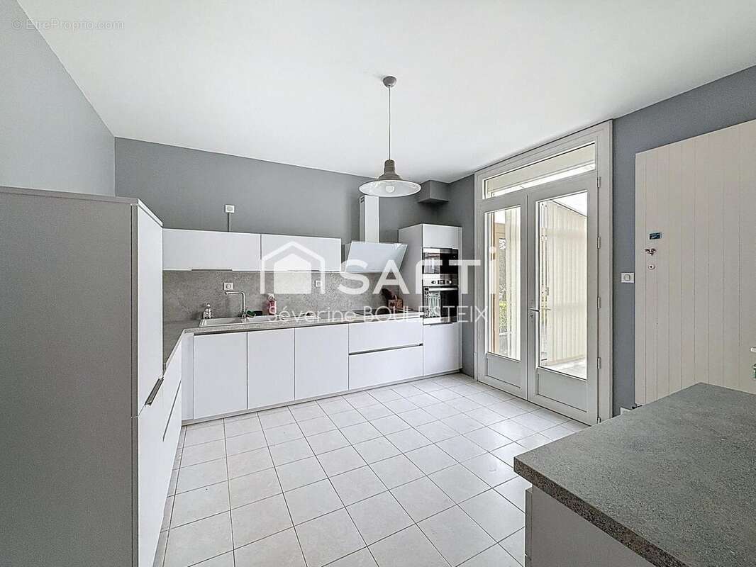 Photo 5 - Maison à RUELLE-SUR-TOUVRE