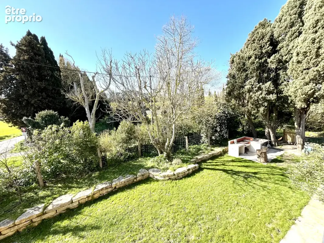 Carcassonne: Maison entièrement rénovée avec jardin et piscine - photo 22
