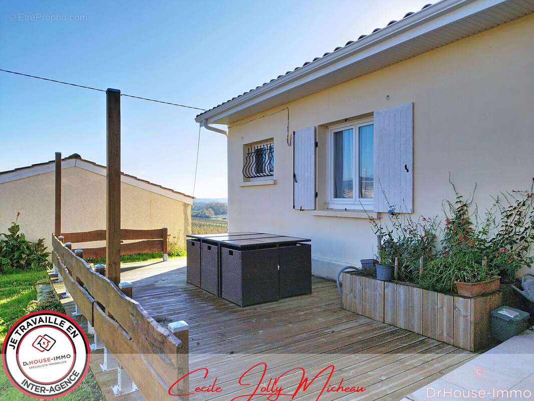 Maison à SAINT-CIERS-SUR-GIRONDE