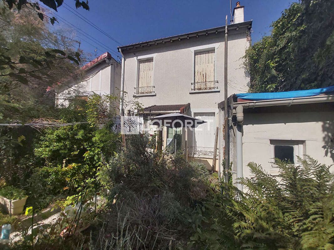 Maison à VILLEMOMBLE