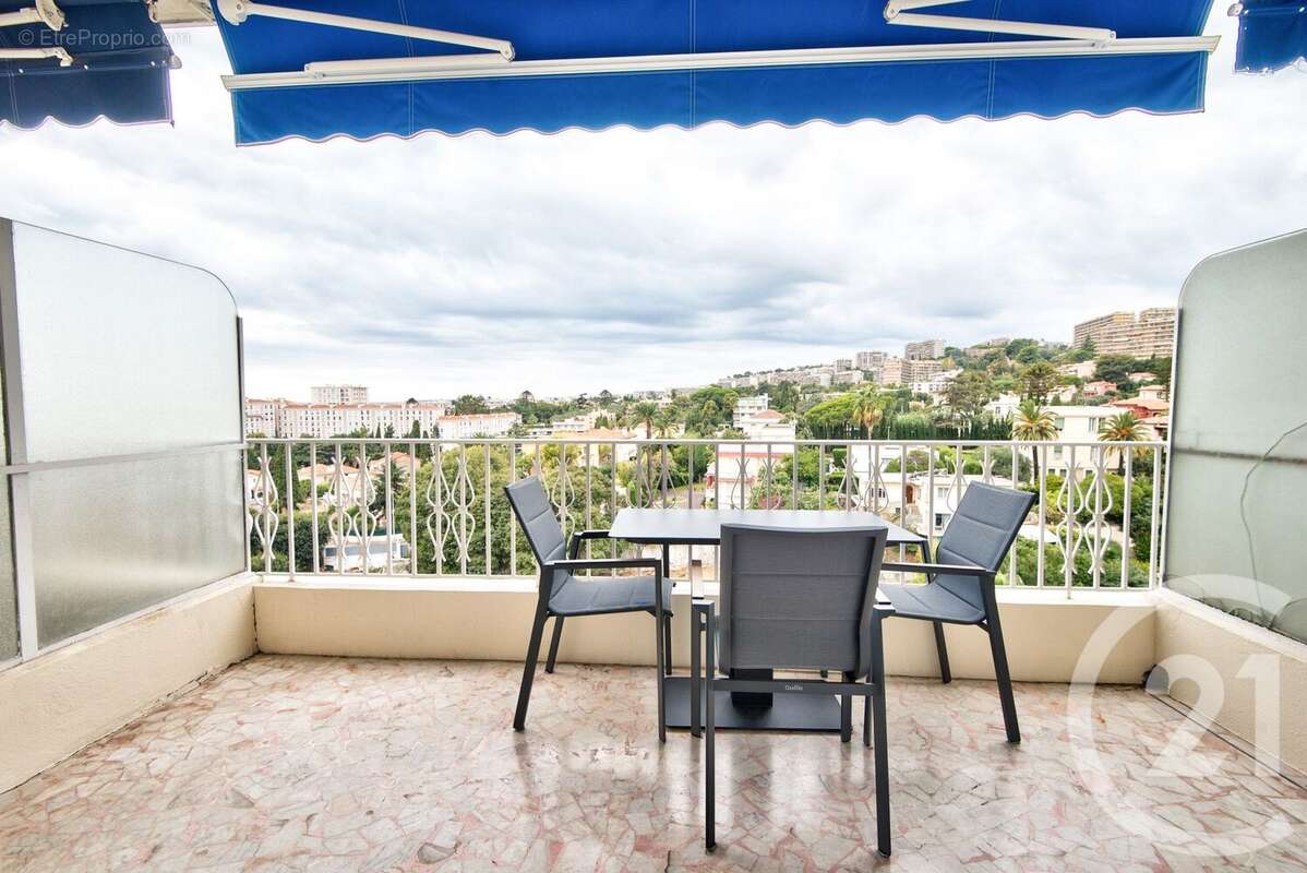 Appartement à NICE