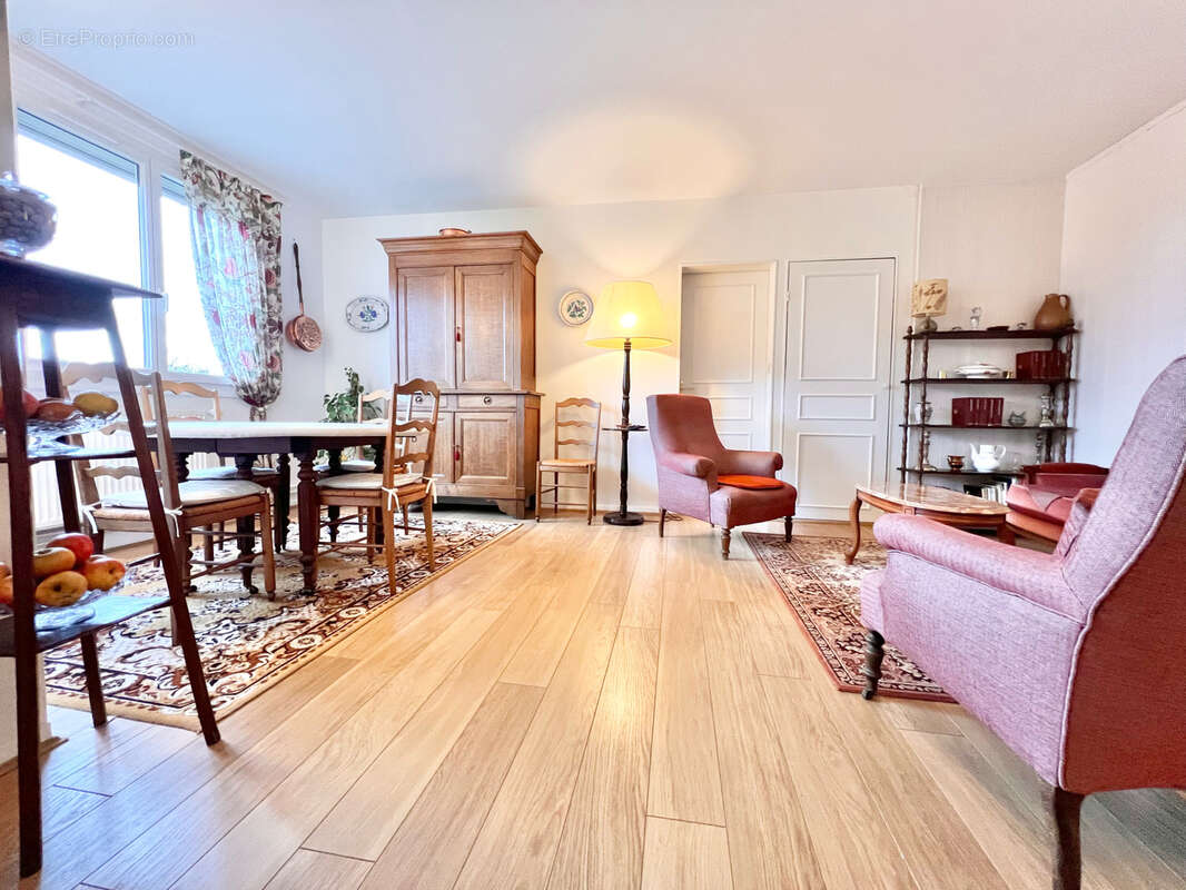 Appartement à BOIS-GUILLAUME