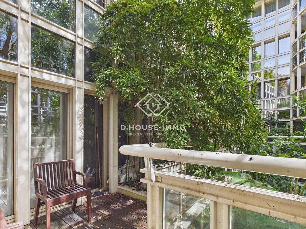 Appartement à PARIS-11E