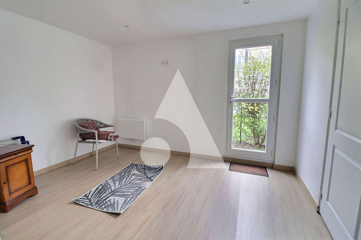 Maison à LE PLESSIS-BOUCHARD