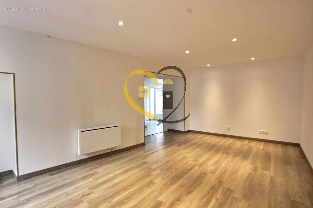 Maison à BLANCAFORT