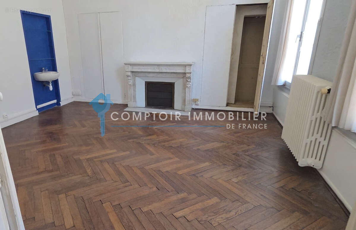 Immeuble de rapport avec Maison vigneronne et  locaux proche centre ville - photo 20