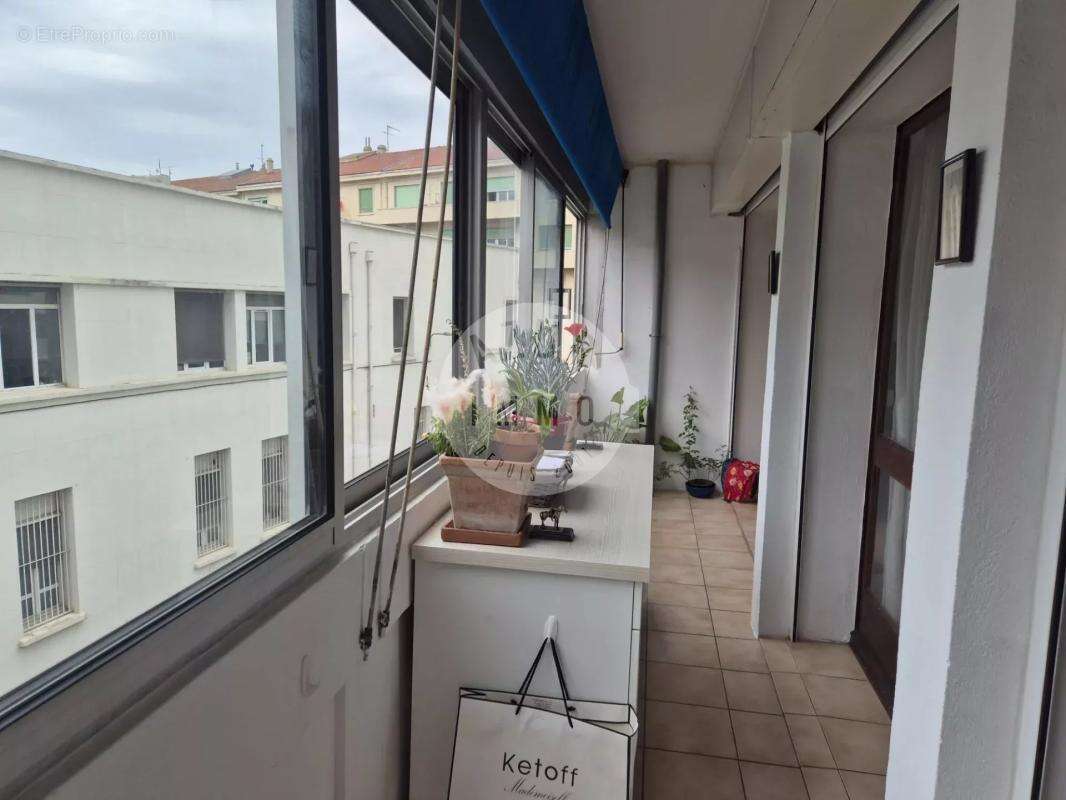 Appartement à AUBAGNE