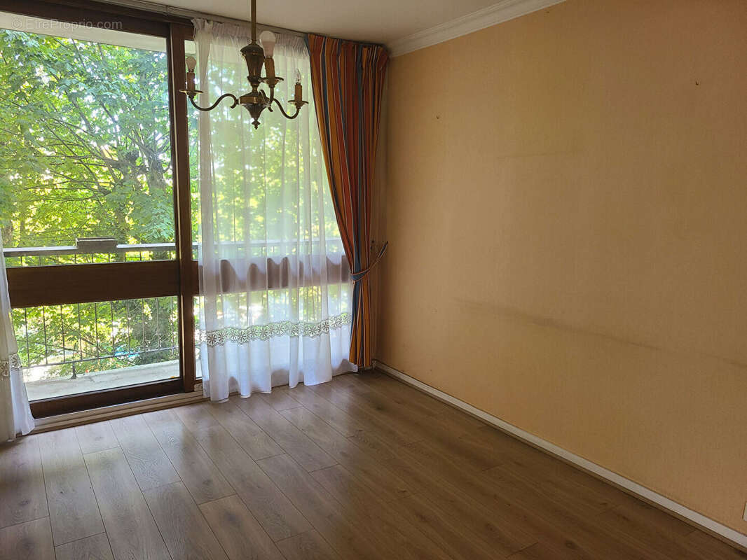 Appartement 84m² à fontenay-le-fleury - photo 6