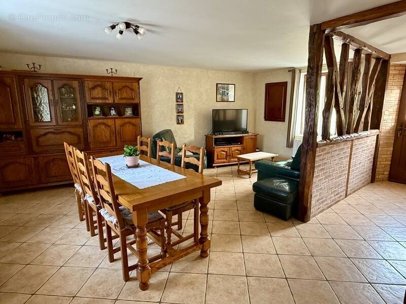 Maison à GRISY-LES-PLATRES