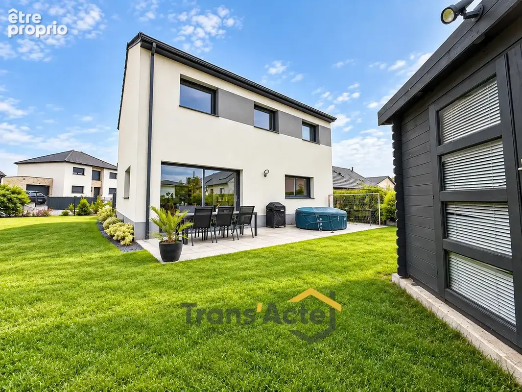 Maison de 2020   pièce de vie de 54 m2 et jardin plein sud   4 chambres dont suite parental - photo 13